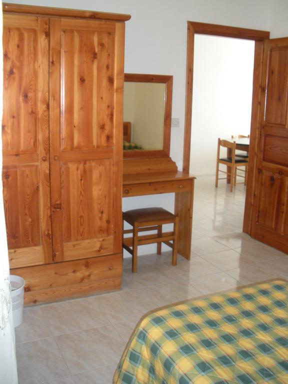 Horizon Apartments Gozo Марсалфорн Номер фото
