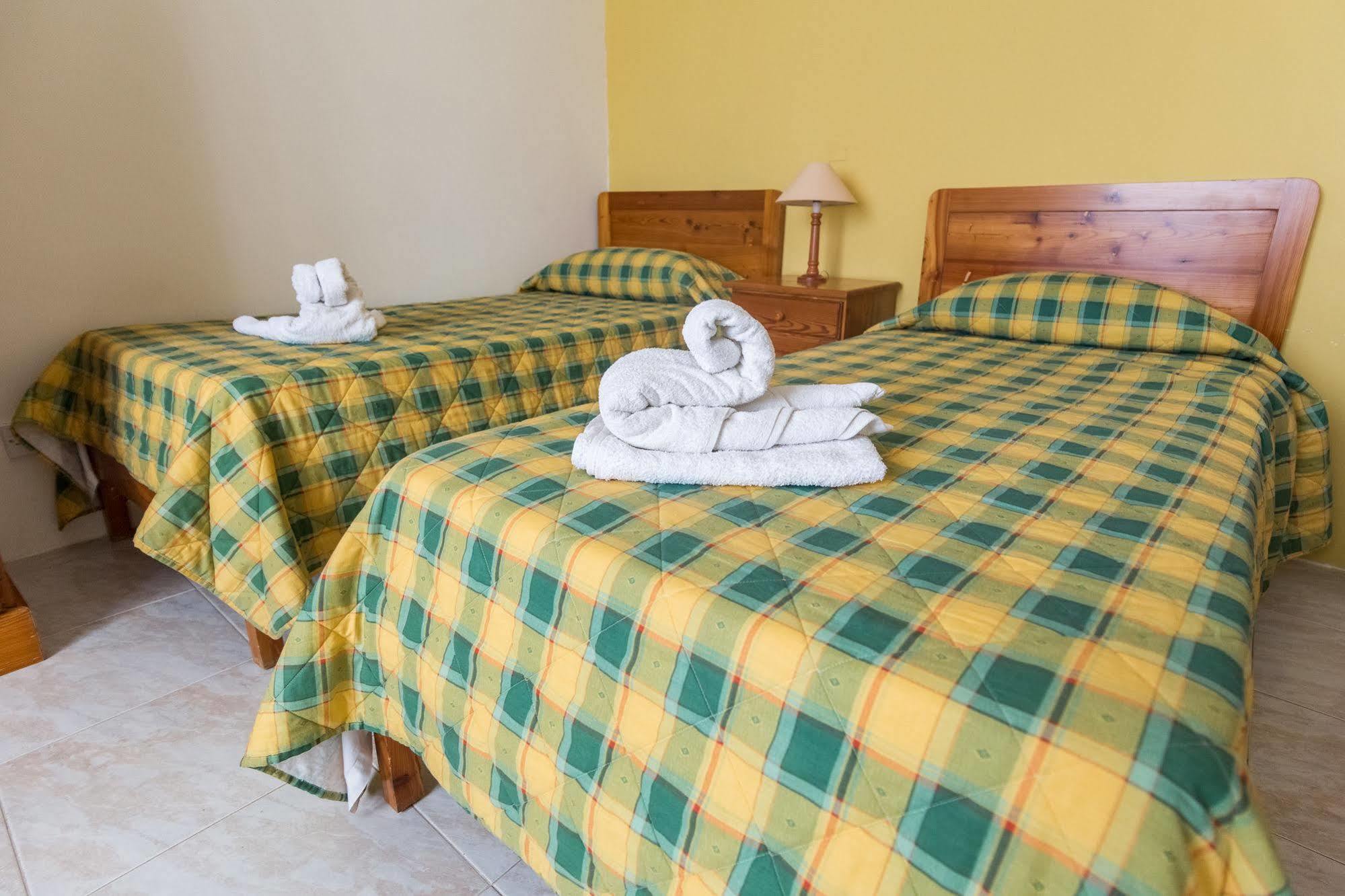 Horizon Apartments Gozo Марсалфорн Экстерьер фото